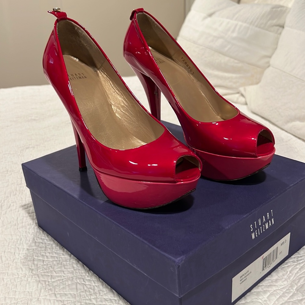 Stuart Weitzman Pumps